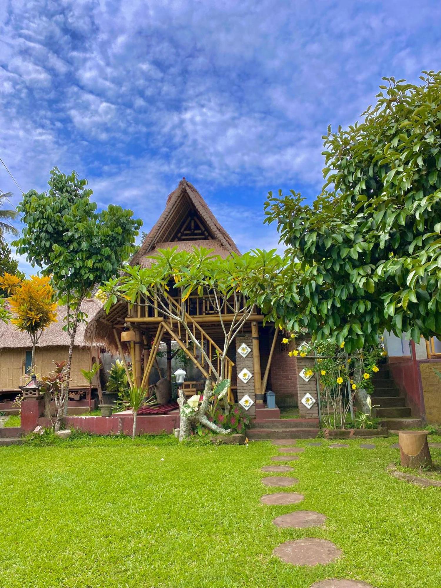 Bello Bungalow Batukliang Buitenkant foto