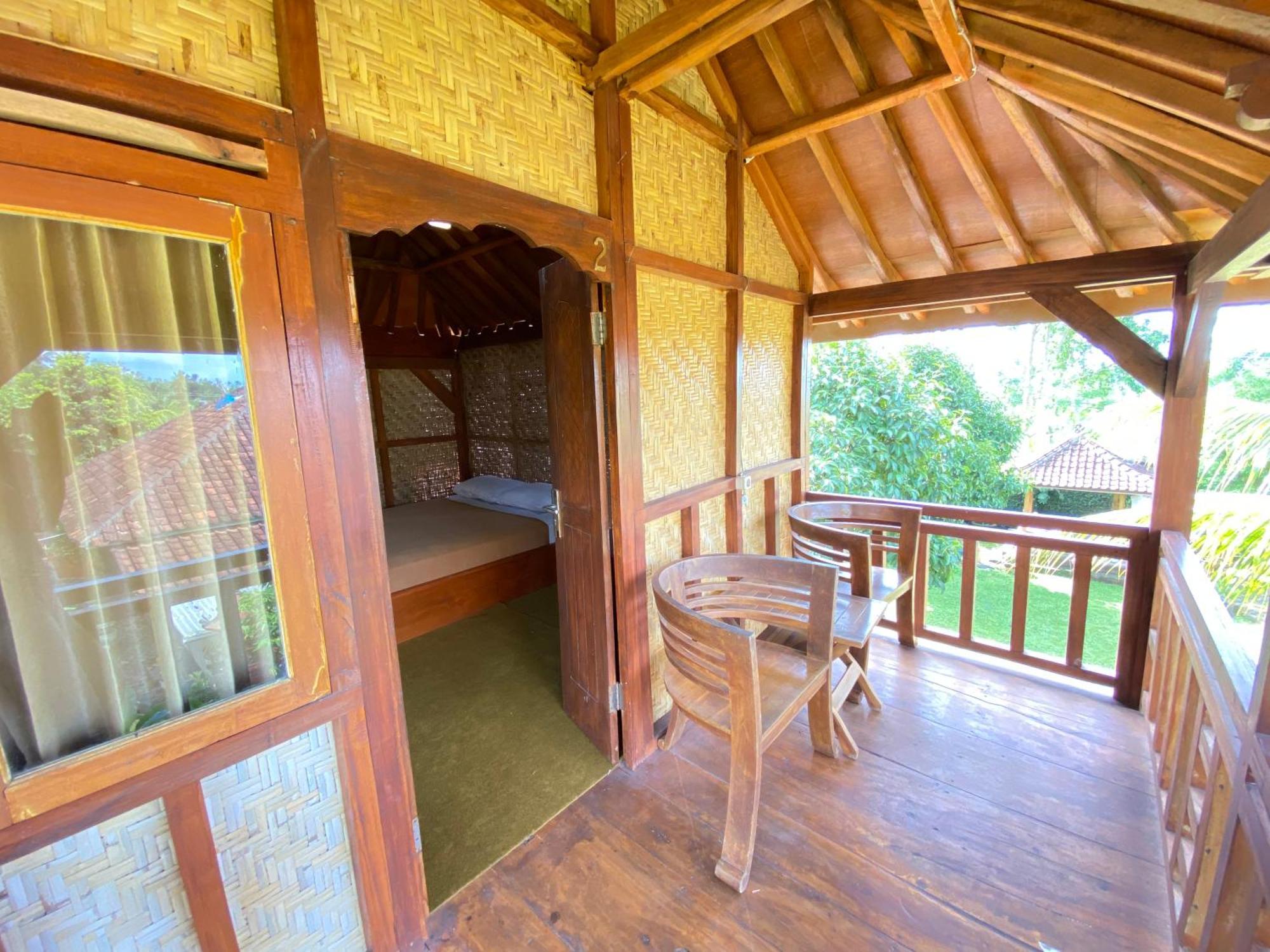 Bello Bungalow Batukliang Buitenkant foto