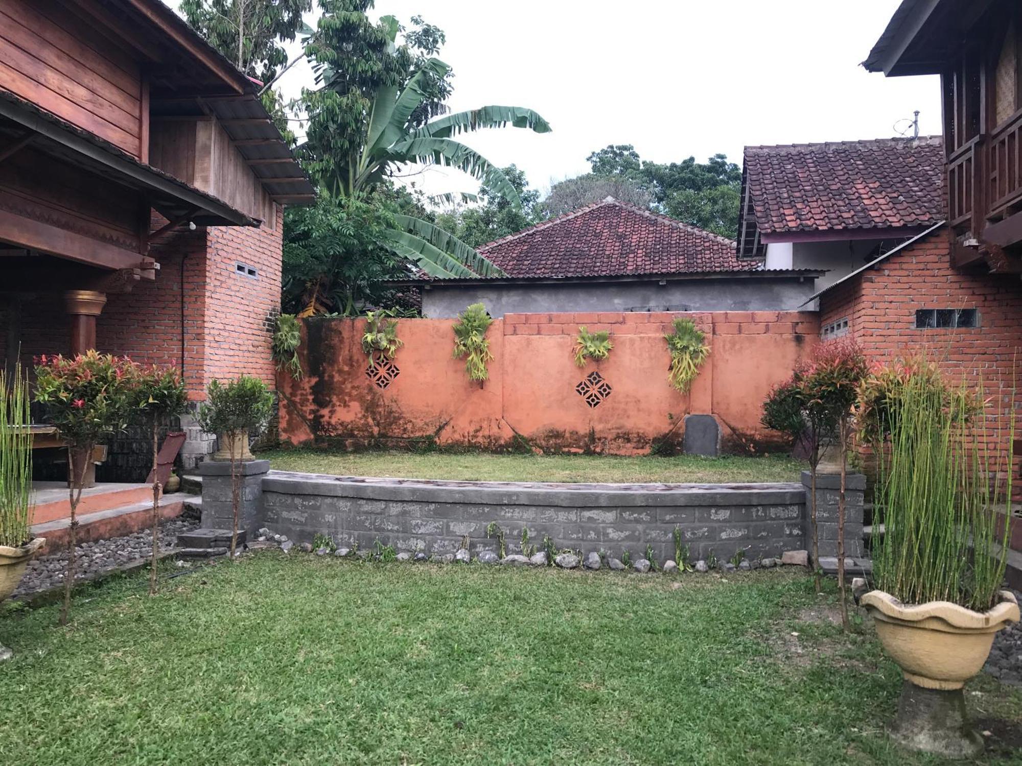 Bello Bungalow Batukliang Buitenkant foto