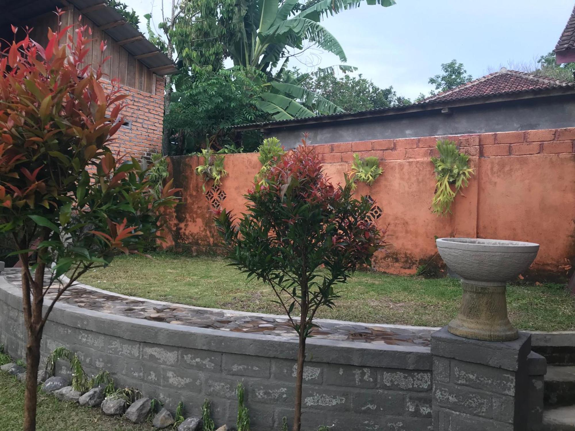 Bello Bungalow Batukliang Buitenkant foto