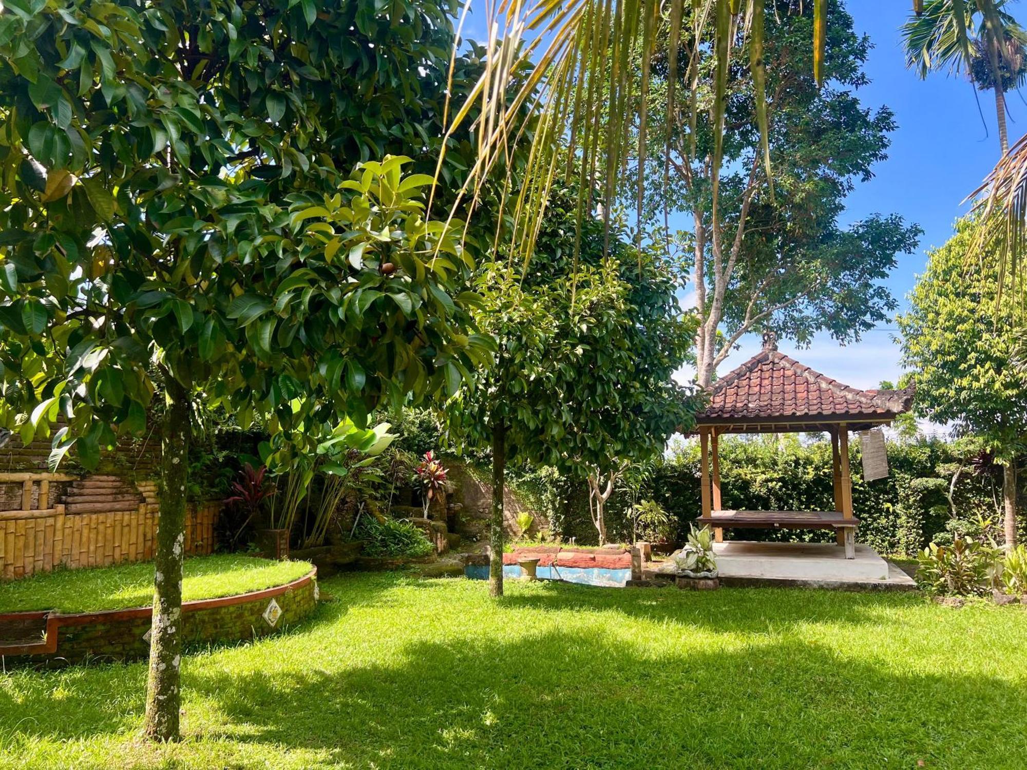 Bello Bungalow Batukliang Buitenkant foto