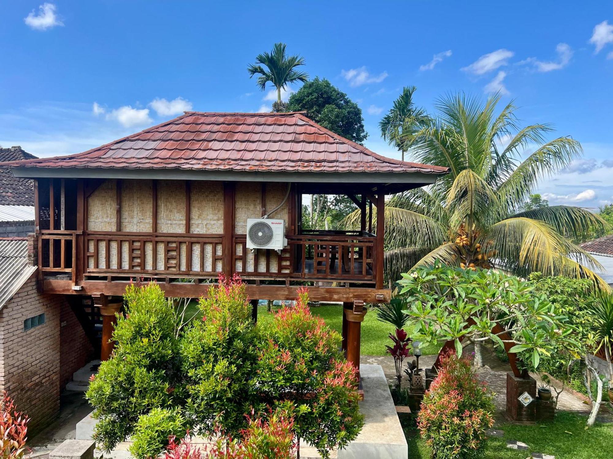 Bello Bungalow Batukliang Buitenkant foto