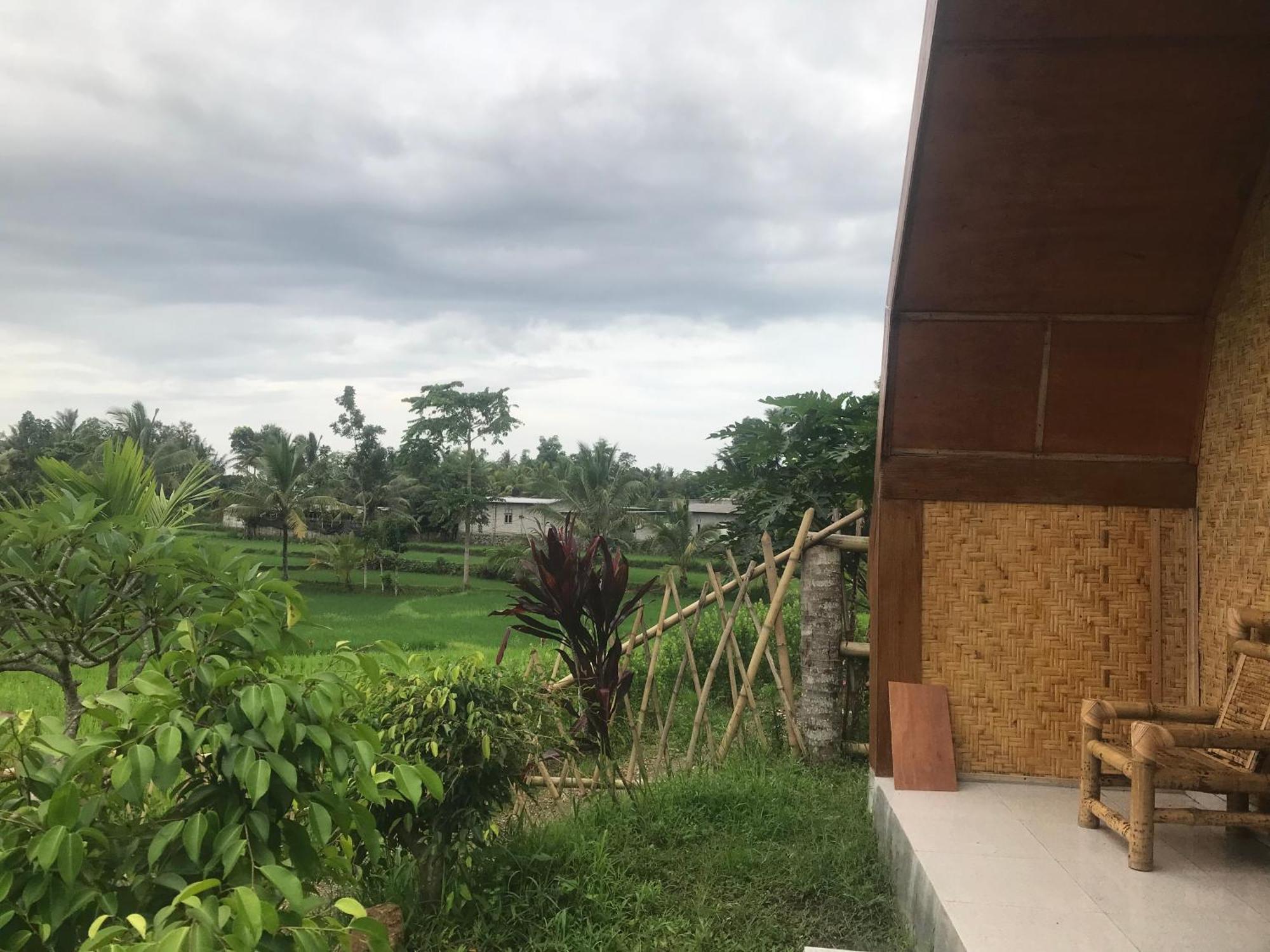 Bello Bungalow Batukliang Buitenkant foto